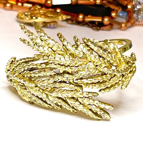 Gold Clamper BRACELET m23 - Picture 1 of 3